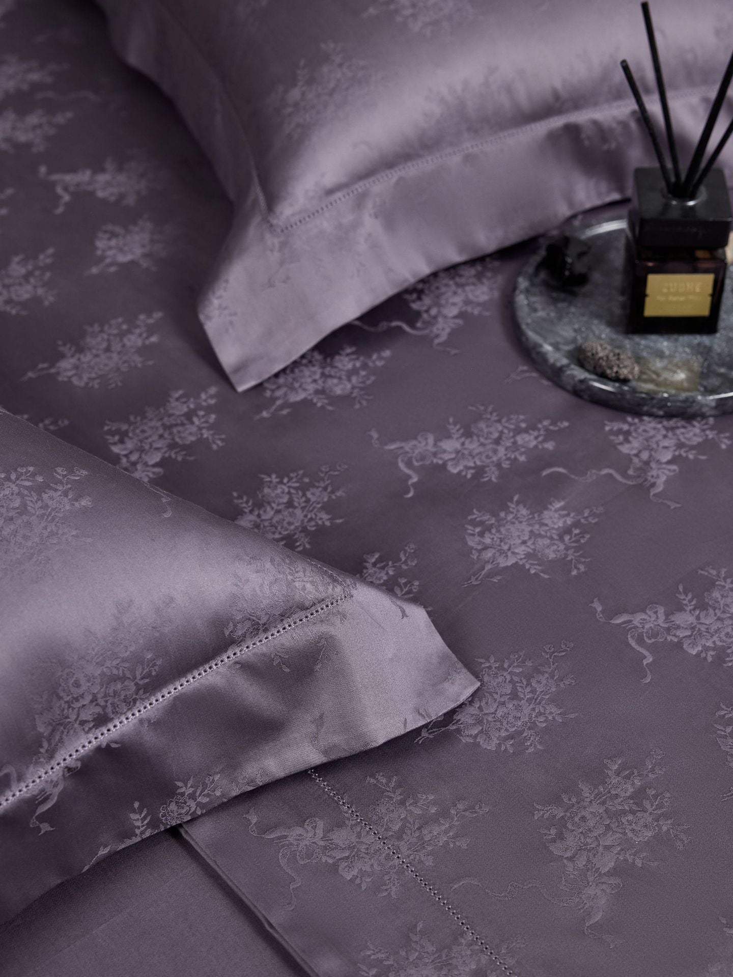 Baumwolle Toffee Baumwolle Jacquard perforierte Prozess vierteiliges Set