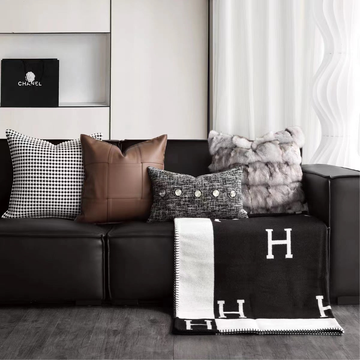 Model room pillows, light luxury, simple modern soft sofas, living room cushions, square pillows, model rooms, hotel pillows