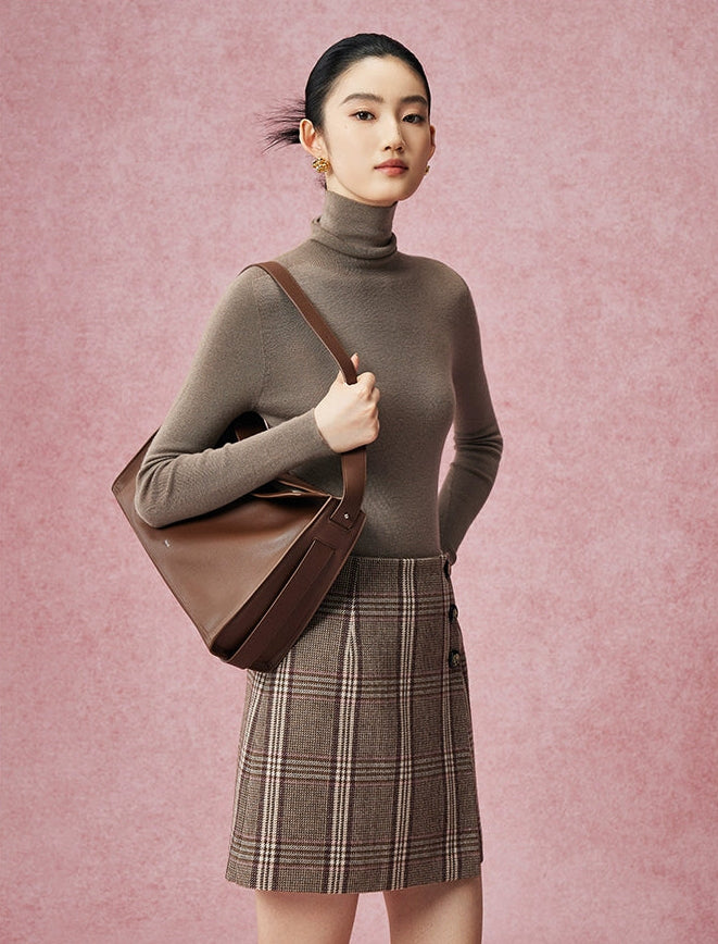 ÉLÉGANCE PURE – MERINO ESSENTIALS COLLECTION