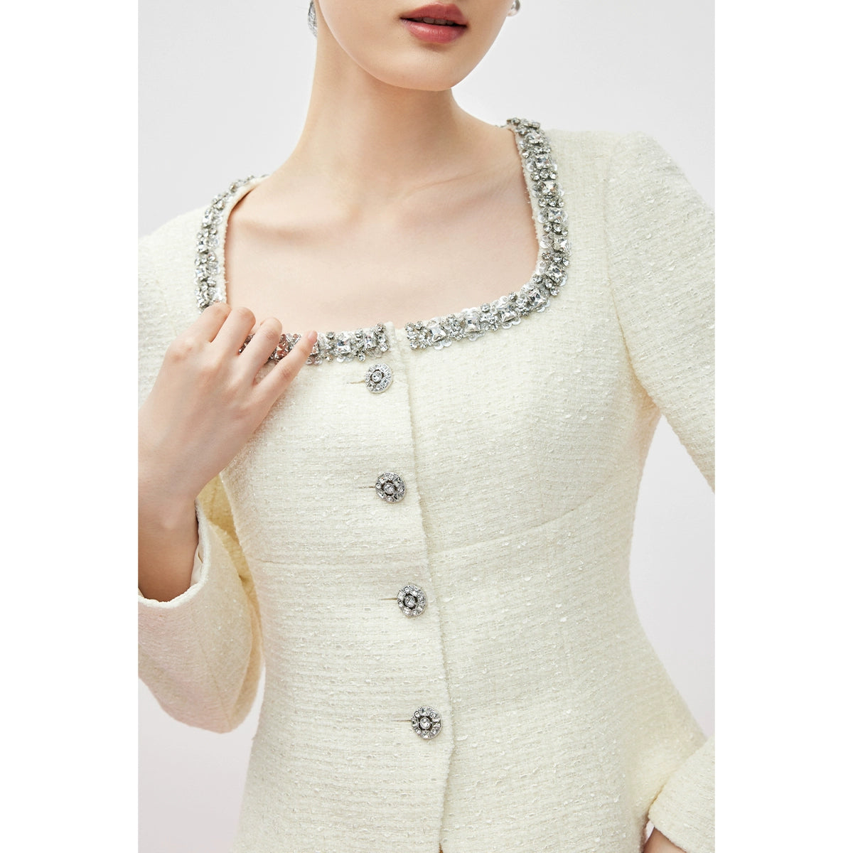 ÉCLAT D’IVOIRE – TWEED-ENSEMBLE MIT PERLENDETAILS