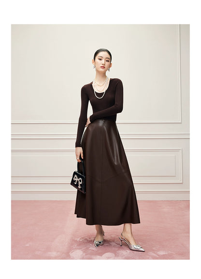 ÉLÉGANCE PURE – MERINO ESSENTIALS COLLECTION