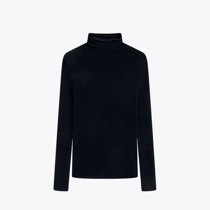 ÉLÉGANCE PURE – MERINO ESSENTIALS COLLECTION