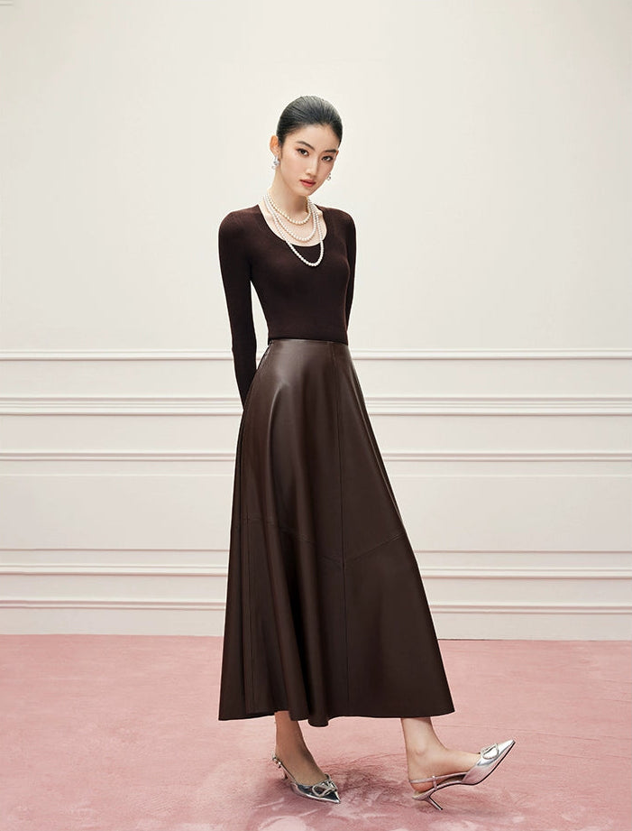 ÉLÉGANCE PURE – MERINO ESSENTIALS COLLECTION