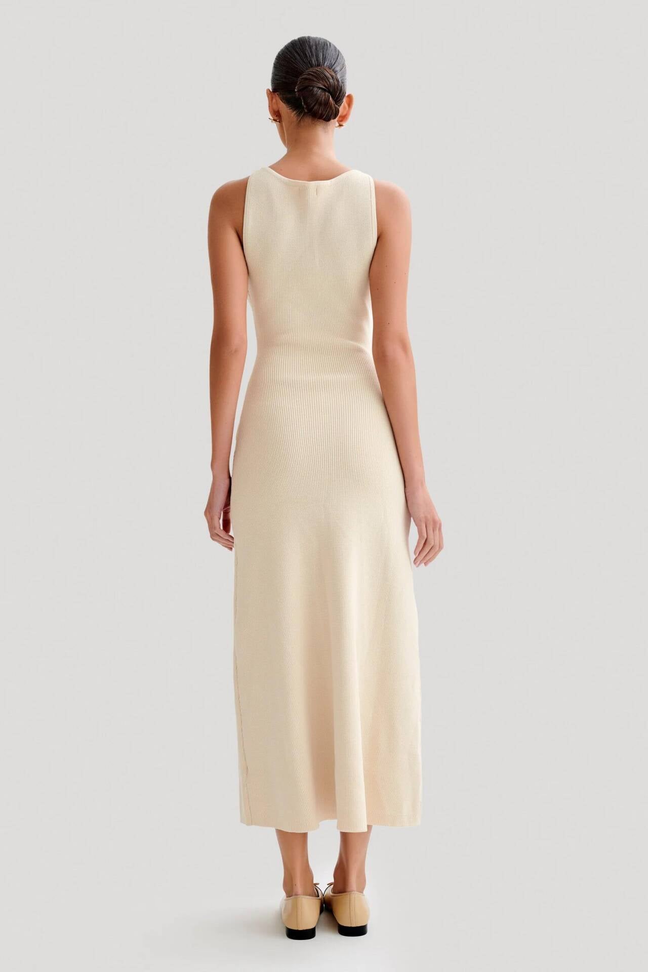 Perla - Ärmelloses Maxikleid mit Knöpfen
