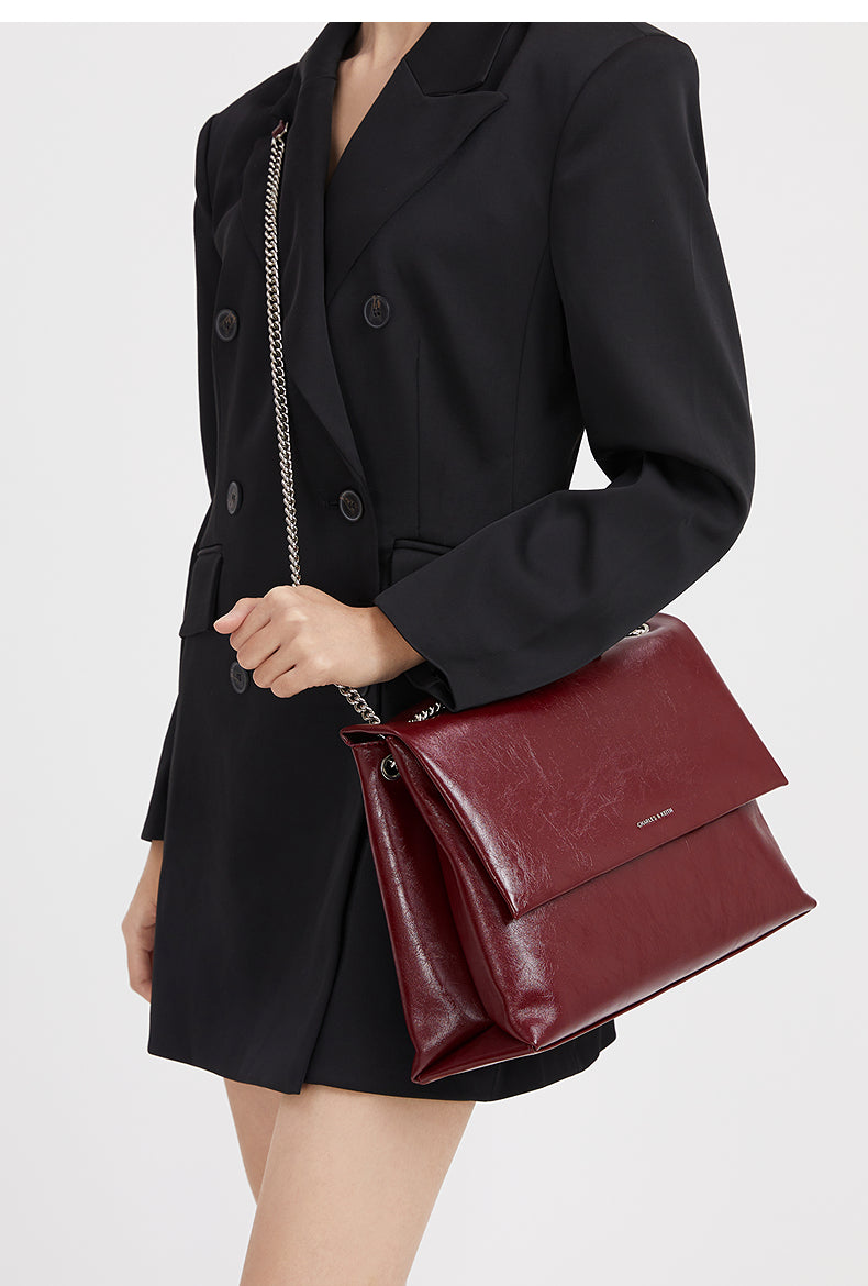 Lumière Métallique – Chain Shoulder Bag