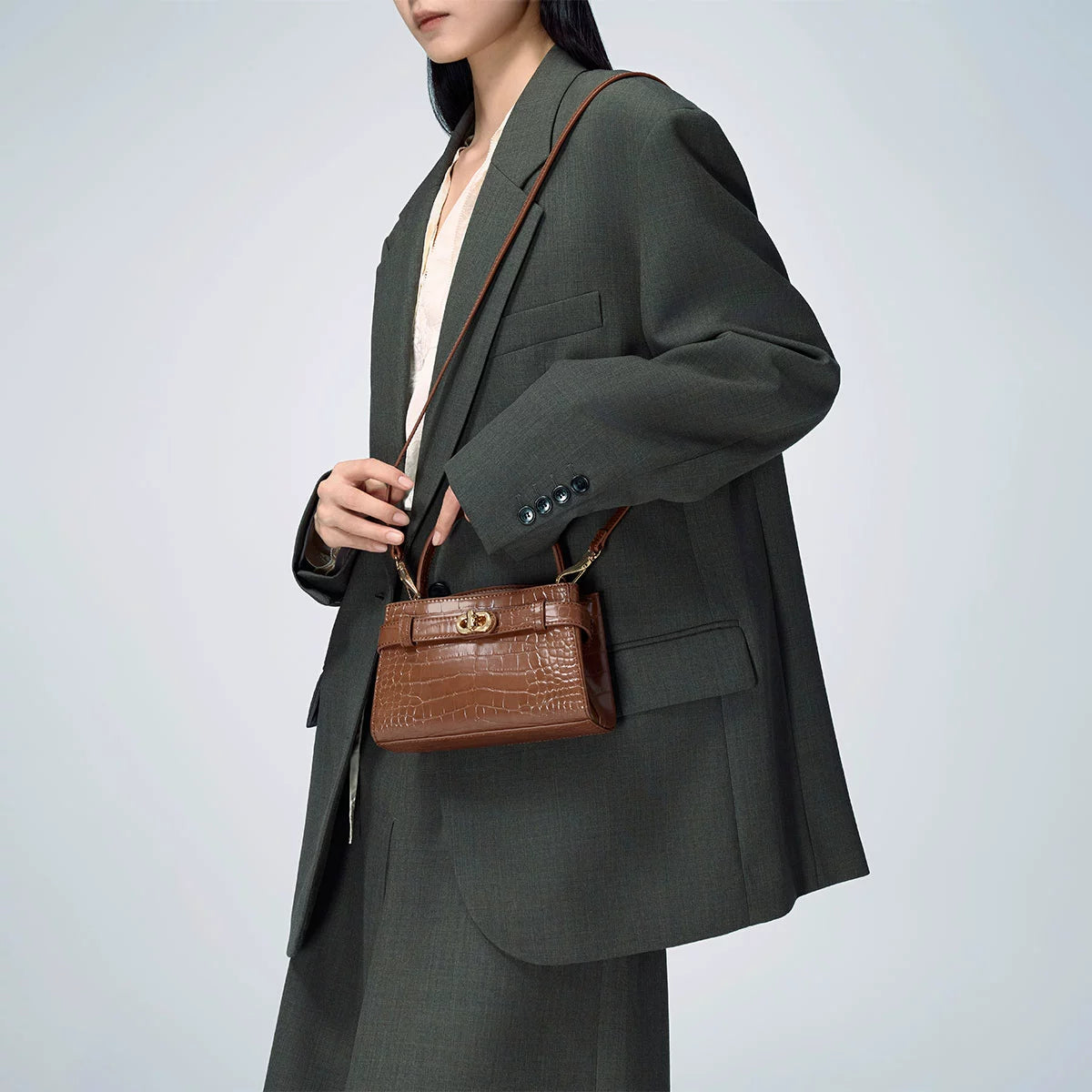 Petite Allure – Mini Top Handle Bag